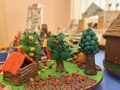 Выставка пластилиновых сказок 