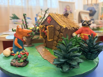 Выставка пластилиновых сказок 